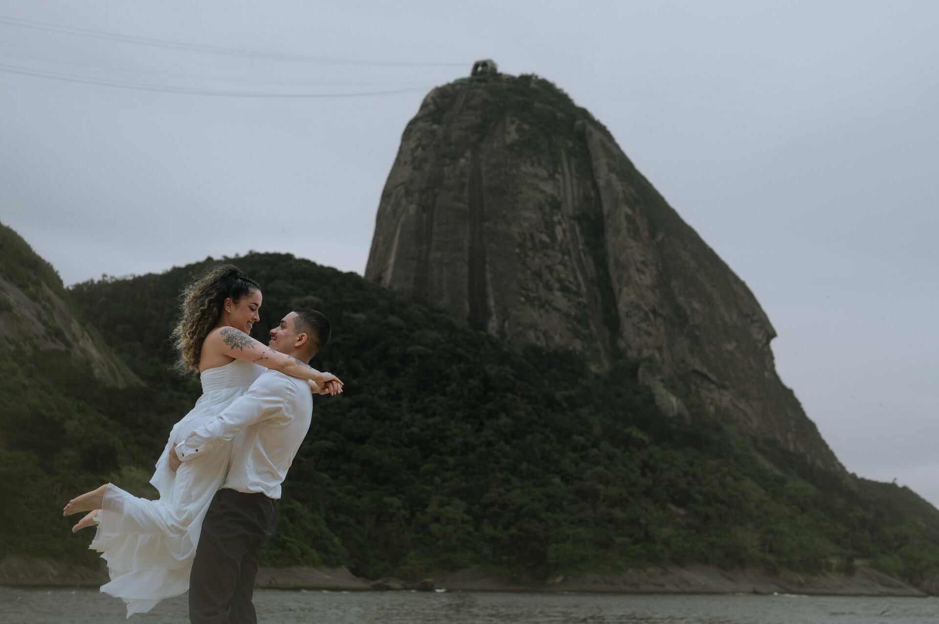 Foto Pré Casamento Ju e Luiz, Copacabana e Praia Vermelha - RJ - Imagem 45